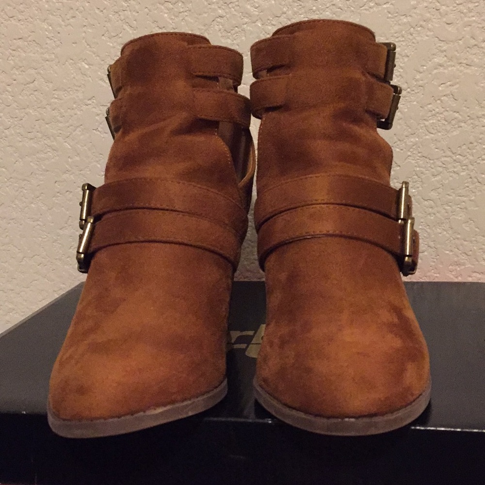 Booties - Picture 2 of 6